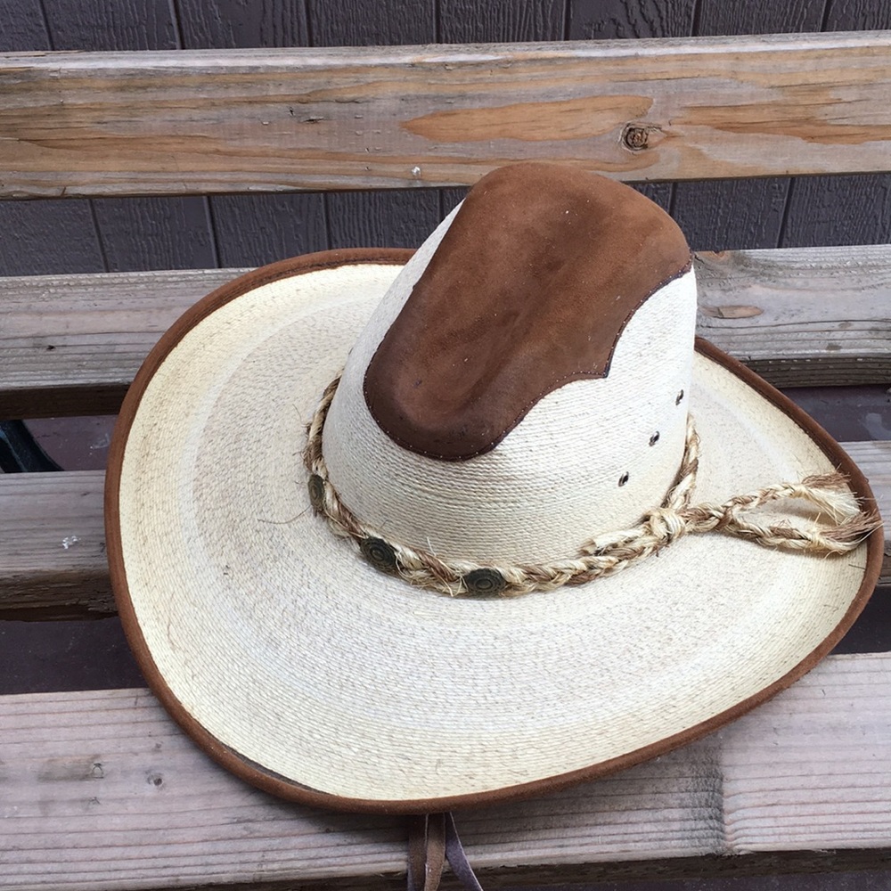 Stunning leather cowboy hat unisex